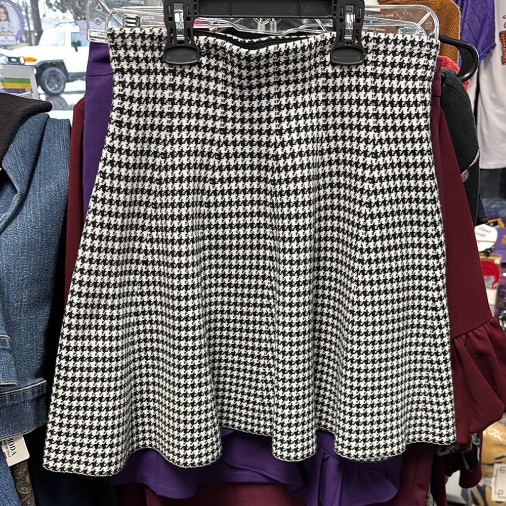 Papillon Blanc Black and White A-Line Mini Skirt